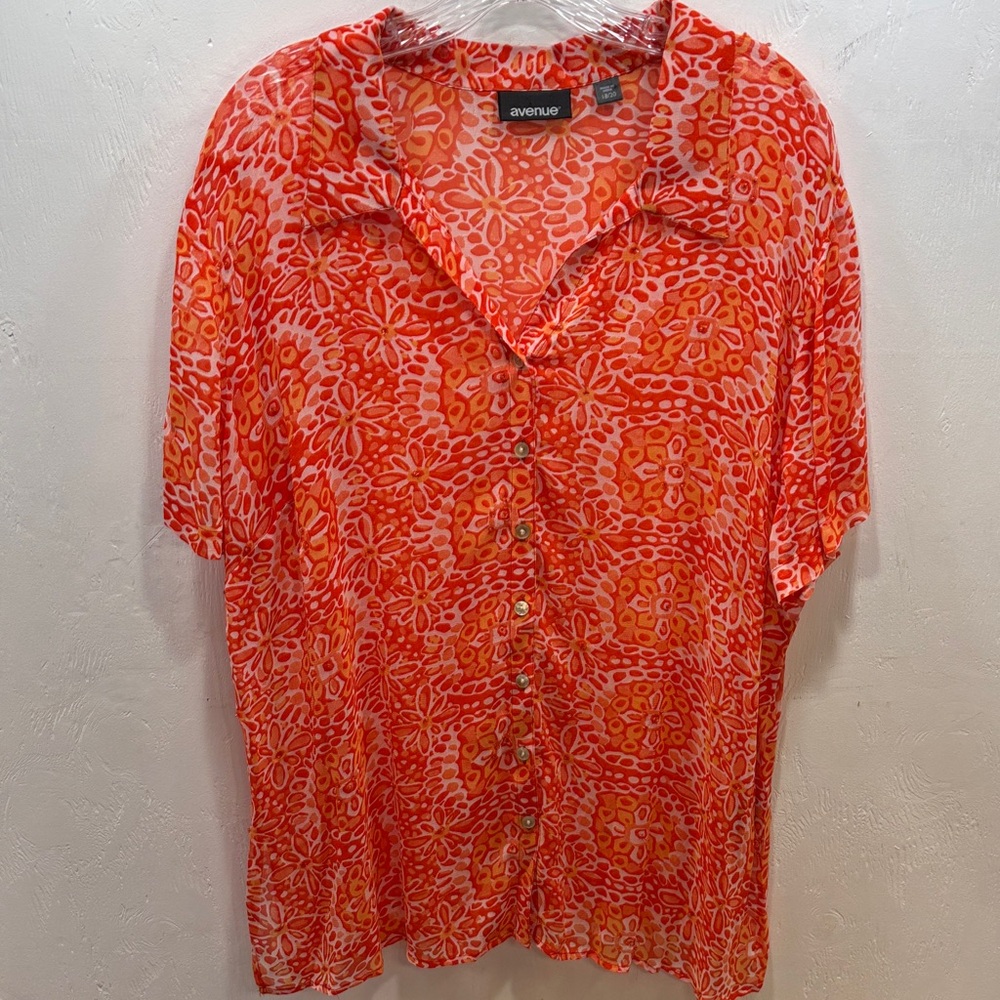Avenue Feminine Sheer Floral Embellished Button-Down Short-Sleeve Blouse 18/ 20 - Picture 3 of 11